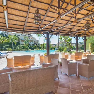 https://capanes-del-golf-luxury-apartment.1costadelsol.com