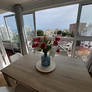 https://beautiful-sea-views-cozy-apartment-350-m-from-beach.hotelsinnerja.org